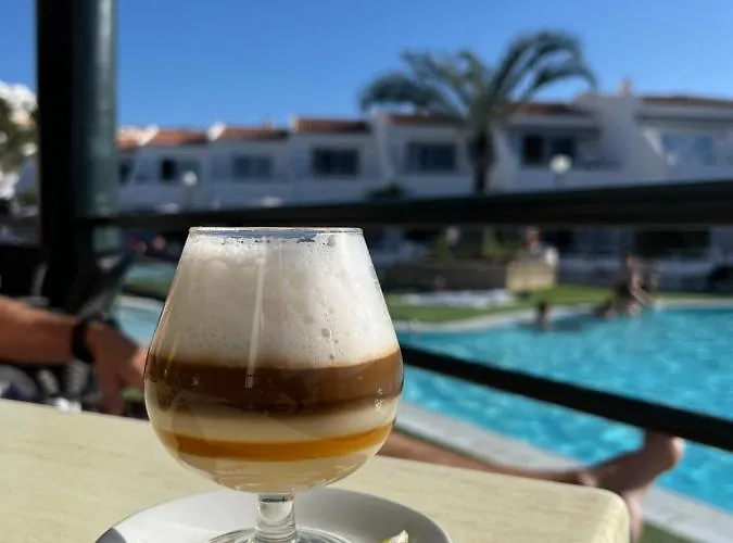 Апартаменты Lovely Sunny