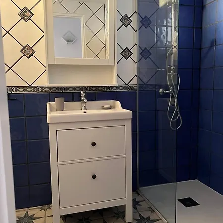 Lovely Sunny 公寓 阿德耶