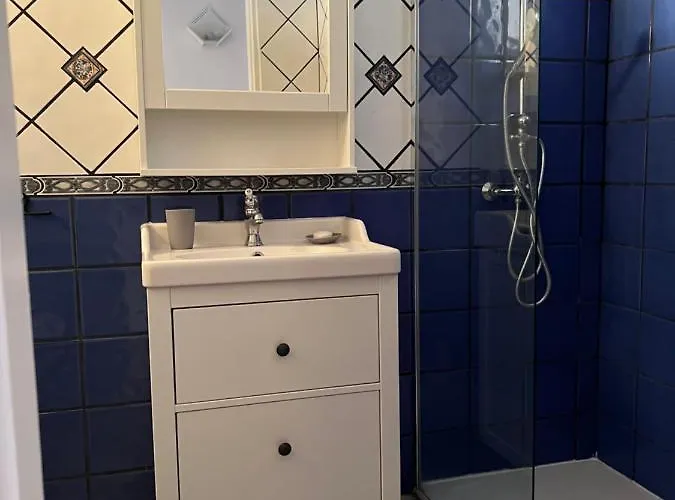 Lovely Sunny Апартаменти Адехе